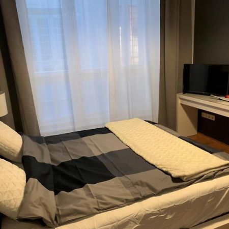 V3 Apartment Budapest Esterno foto